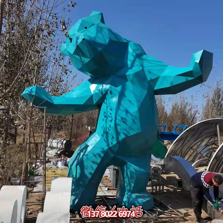 景觀(guān)雕塑設(shè)計(jì)與玻璃鋼結(jié)合