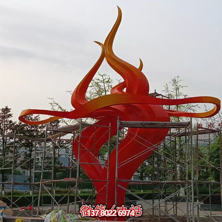 創意景觀不銹鋼雕塑擺件，點亮小區別墅美景