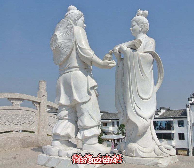 古代牛郎織女石雕，擺放于花園廣場(chǎng)，帶來(lái)漢白玉般的浪漫氣息