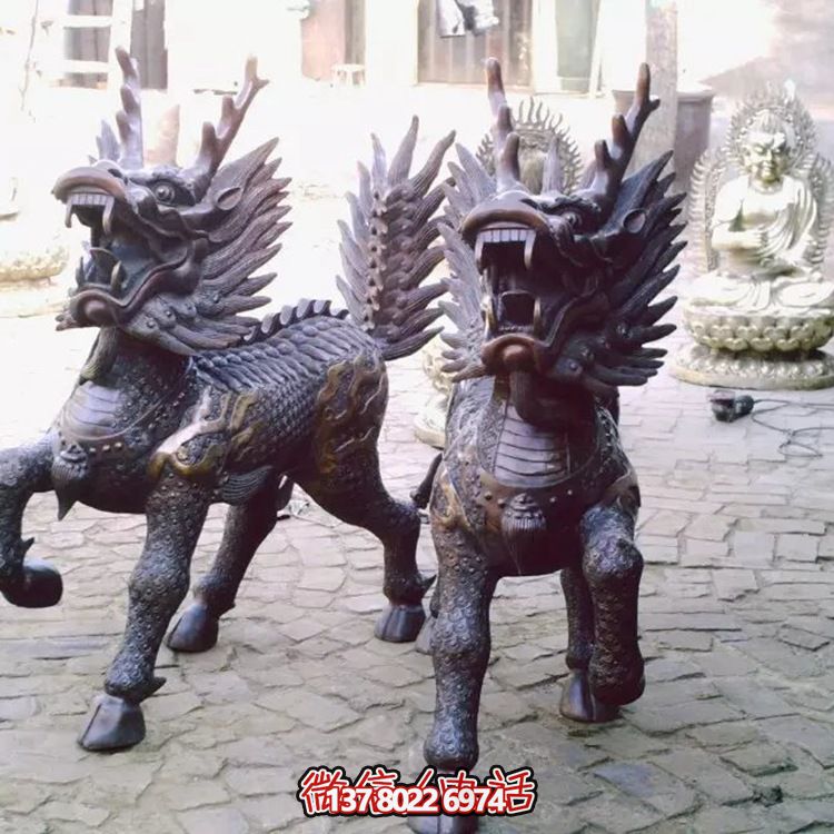 不銹鋼雕塑——精美的麒麟，奔跑、吼叫的象征