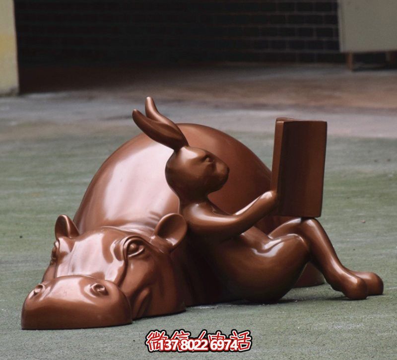 玻璃創(chuàng)意海馬雕塑,擺放于場內,點綴你的生活 玻璃創(chuàng)意海馬雕塑,擺放于場內,點綴你的生活