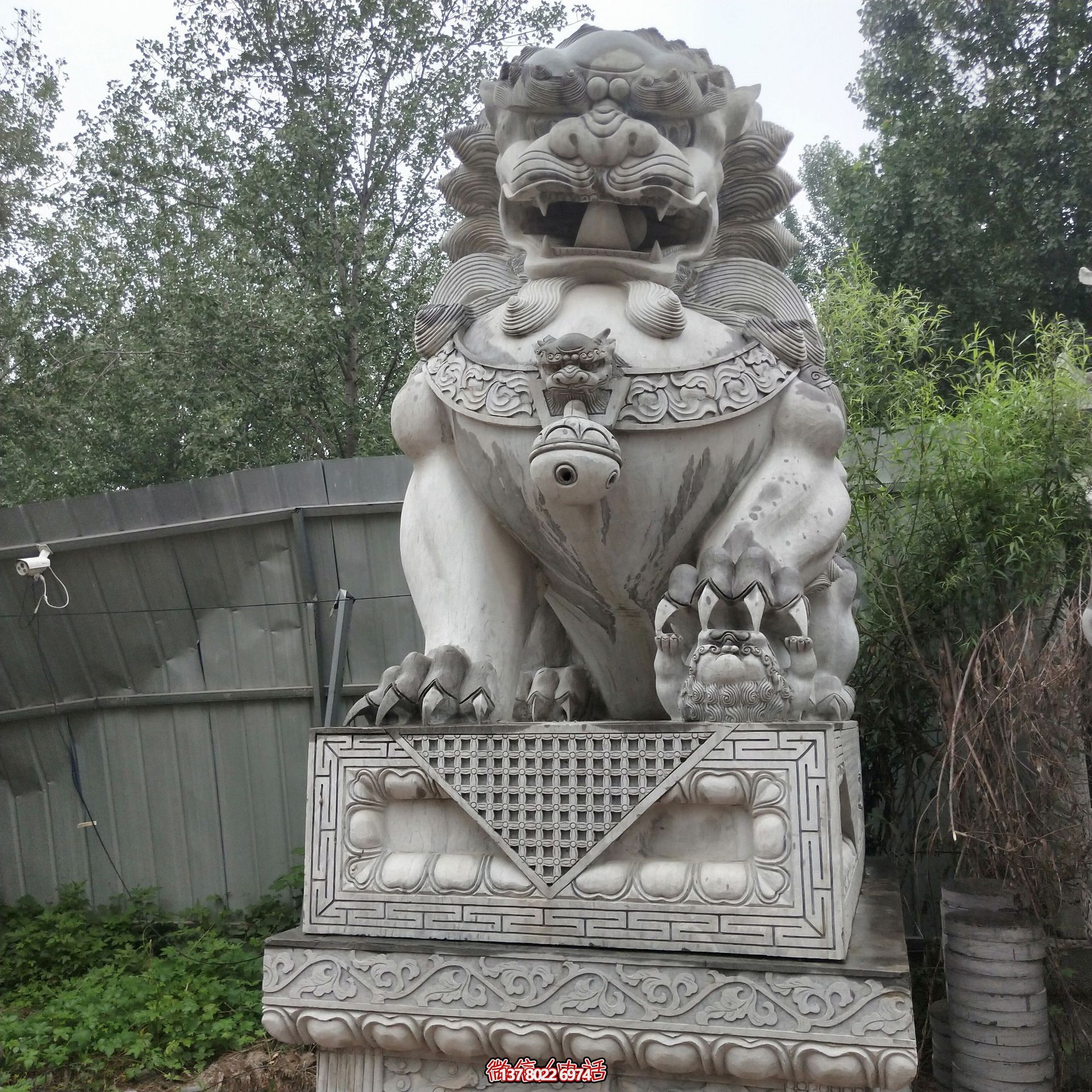 公園創(chuàng)意大型大理石石雕獅子雕塑 公園創(chuàng)意大型大理石石雕獅子雕塑