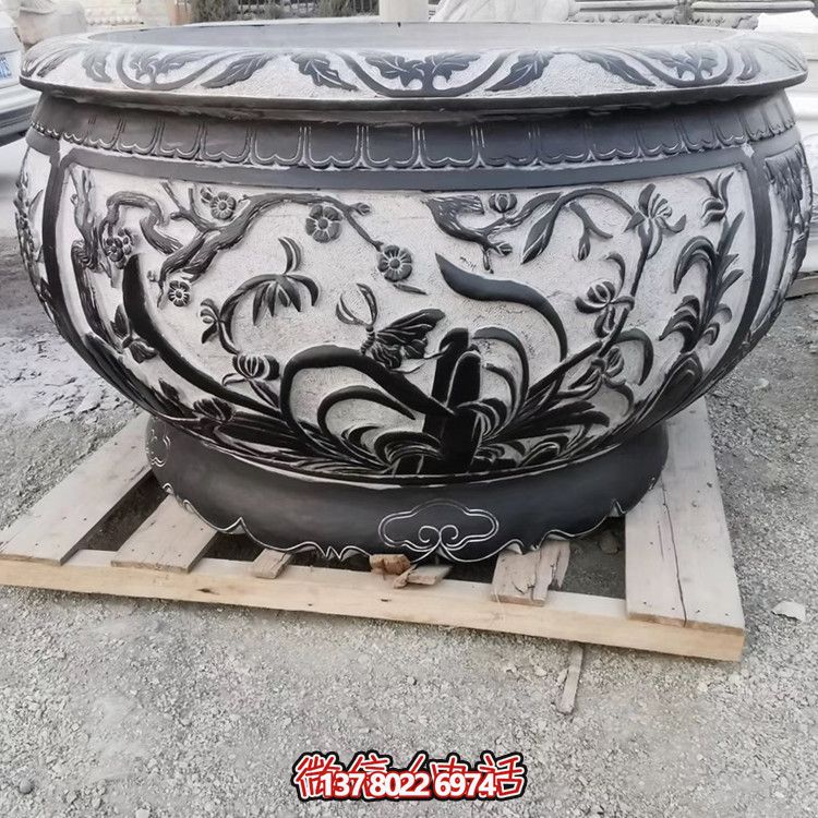 大型浮雕菊花青石石雕庭院花盆雕塑 大型浮雕菊花青石石雕庭院花盆雕塑