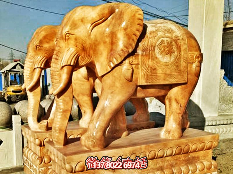 庭院大型黃蠟石雕大象雕塑 庭院大型黃蠟石雕大象雕塑