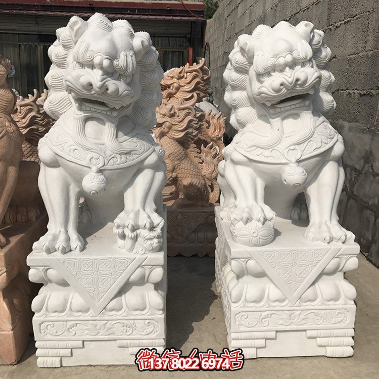 漢白玉石雕家用一對看大門的獅子雕塑 漢白玉石雕家用一對看大門的獅子雕塑